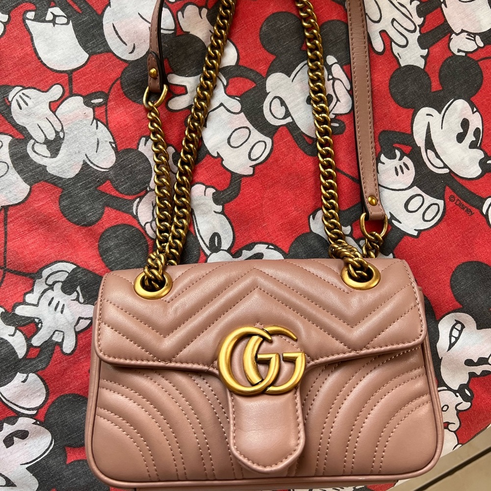Gucci GG Marmont Matelasse Leather Shoulder Bag